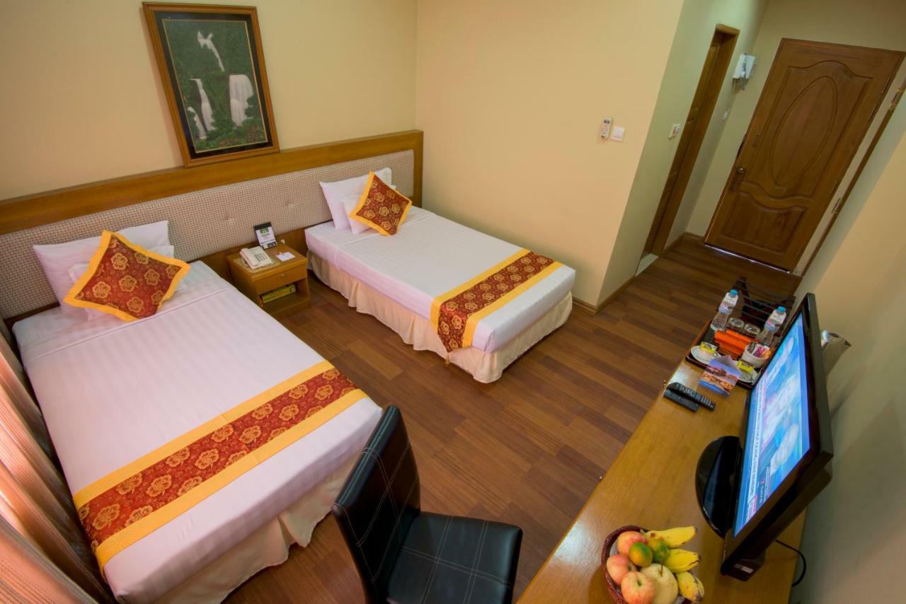 Myat Taw Win Hotel Naypyidaw Exterior foto